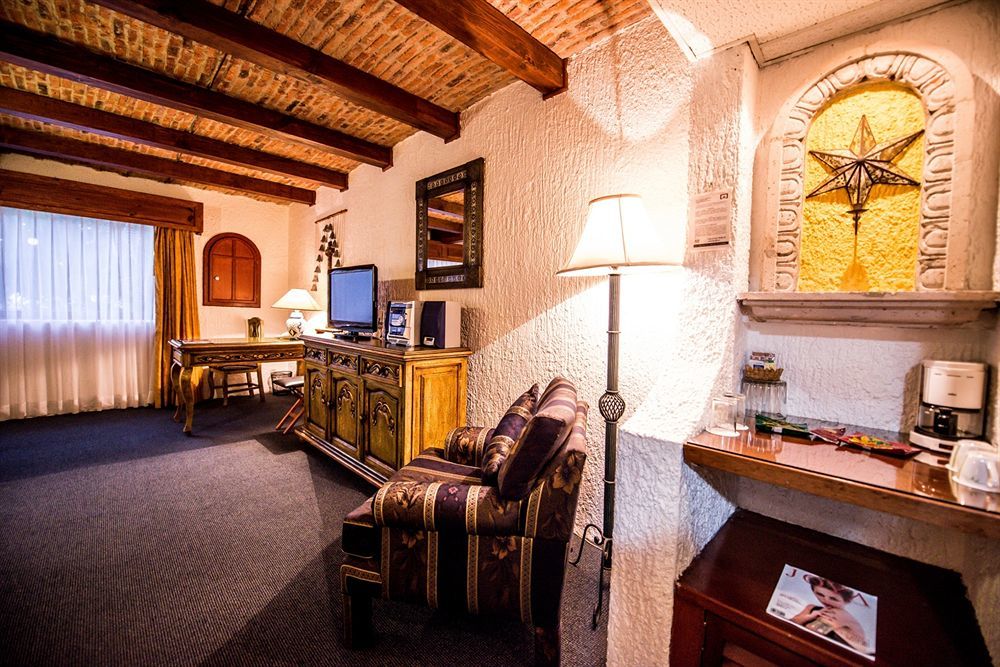 Hotel La Mansion Del Sol Zapopan Buitenkant foto
